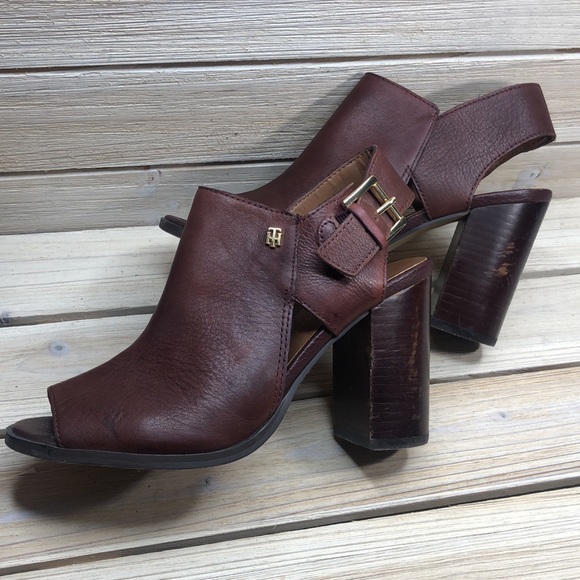 Tommy Hilfiger Peppy Peep Toe Open Block Heel Sandal Size 6M - Picture 9 of 13